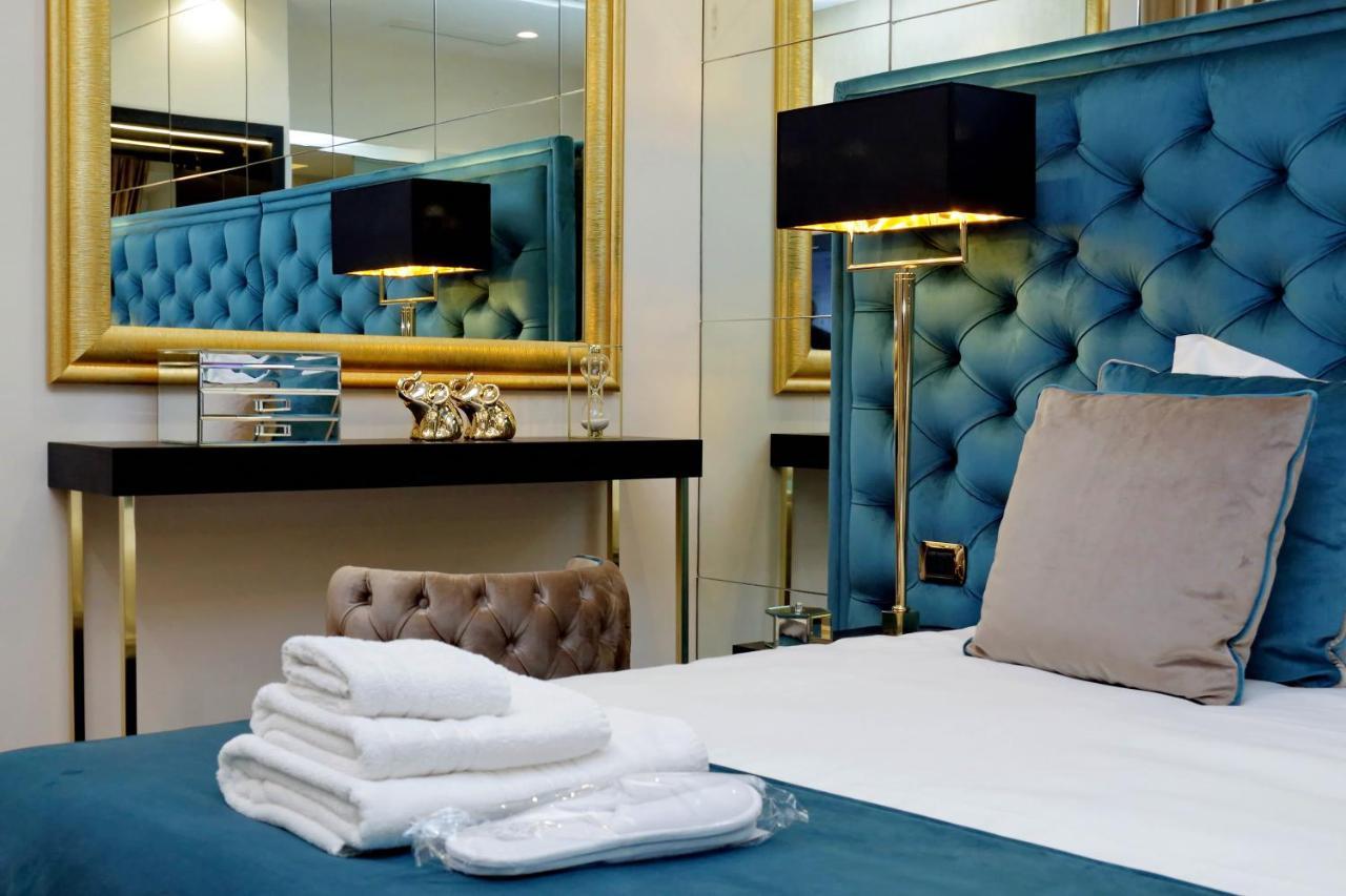 Trevi Diamond Luxury Suites & Jacuzzi Рим Экстерьер фото